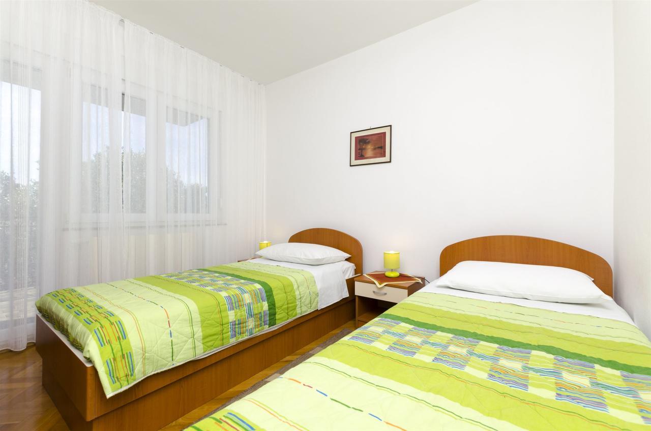 Apartments Karmela Primošten Dış mekan fotoğraf