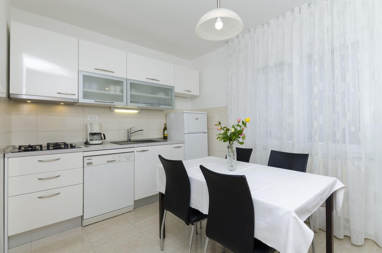Apartments Karmela Primošten Dış mekan fotoğraf
