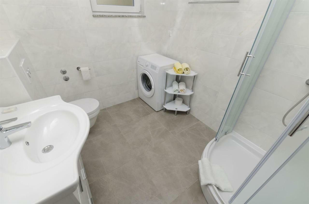Apartments Karmela Primošten Dış mekan fotoğraf